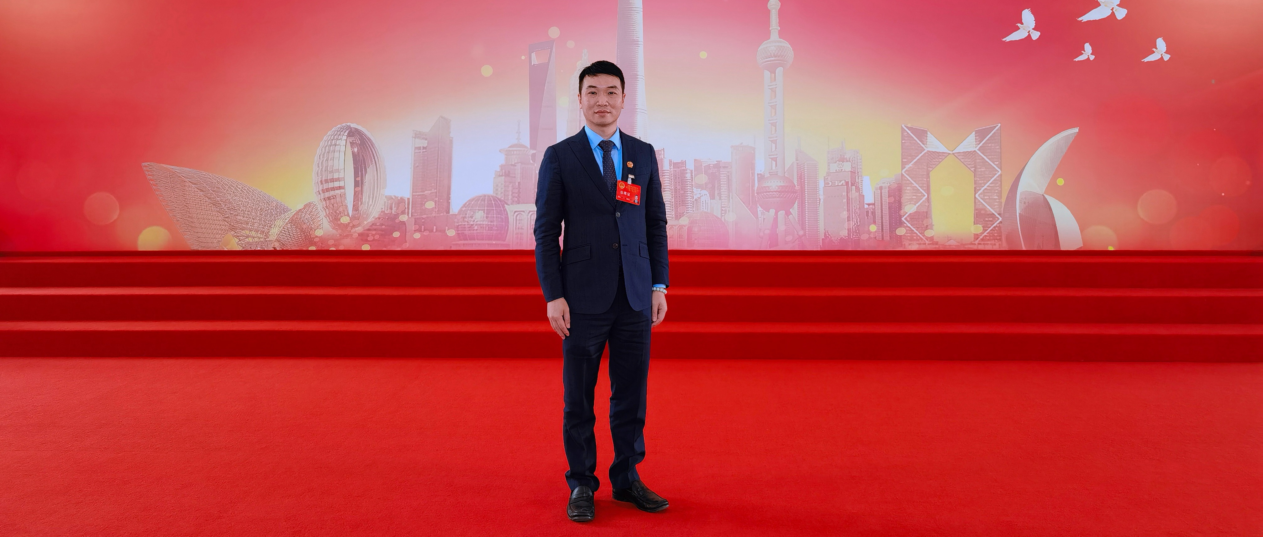 ：豐take化学徐军博士当选上海市浦东新区第七届人大常委会委员