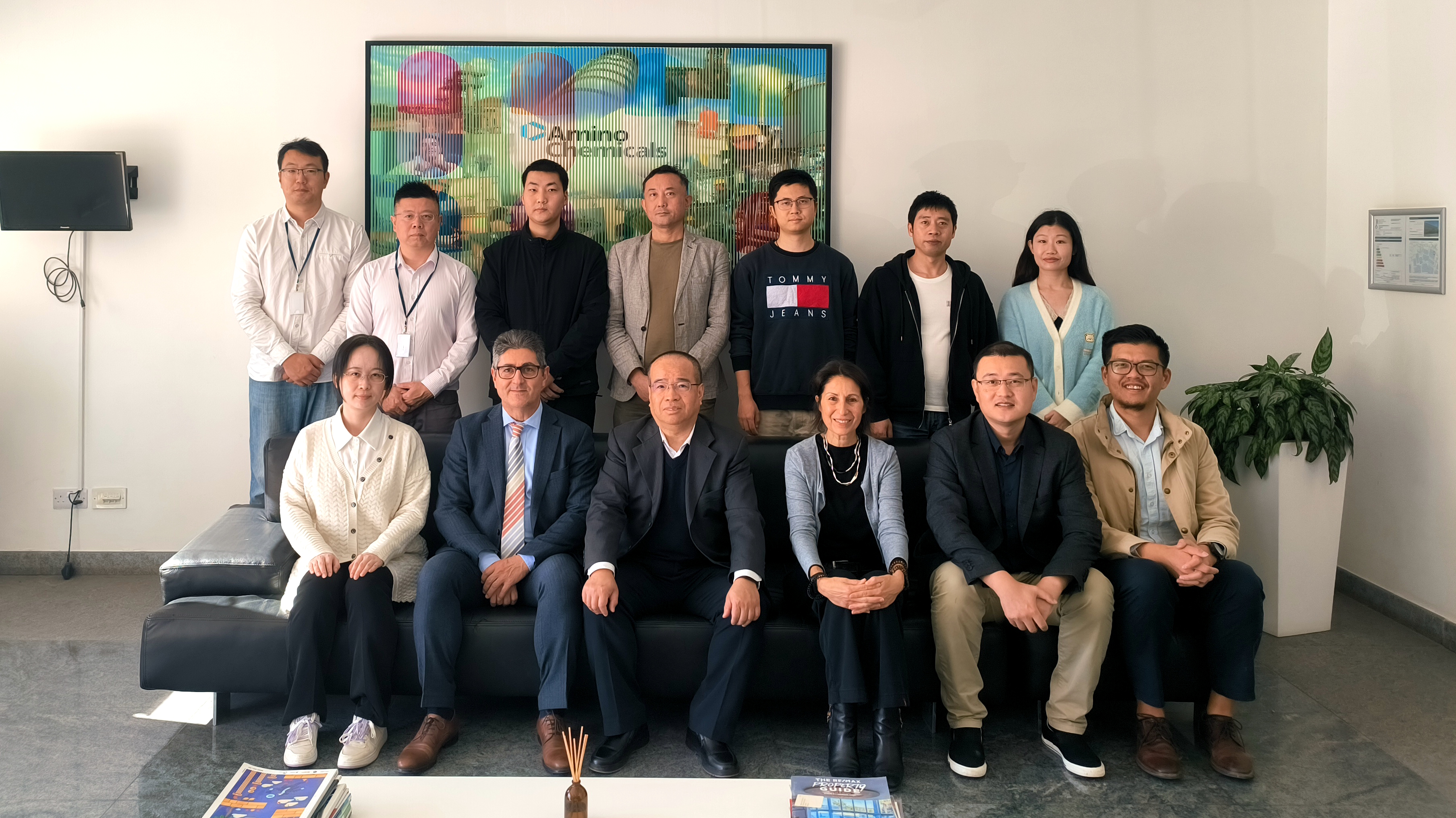 中国驻马耳他大使馆一行莅临Amino 工厂参观指导